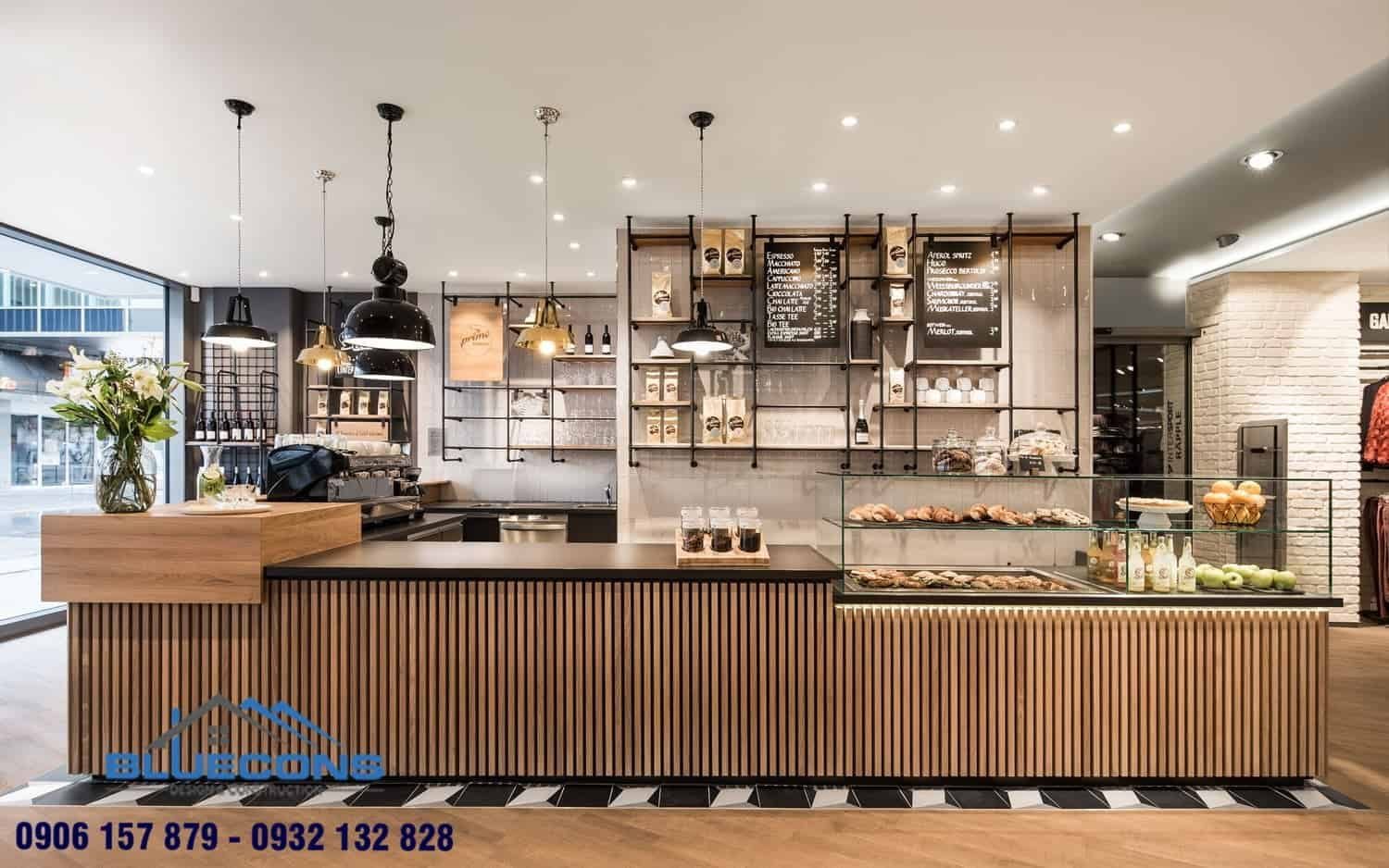 Mẫu quầy cà phê gỗ công nghiệp sang trọng, rộng rãi 