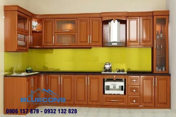 TỦ BẾP GỖ XOAN ĐÀO CHỮ I 54 tủ bếp vân gỗ xoan đào cánh kính cường lực