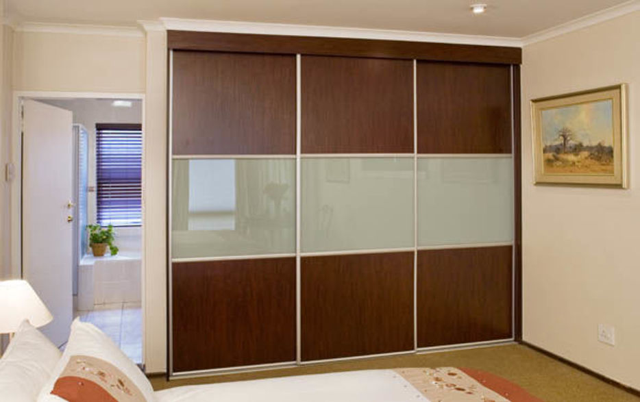 Tủ cửa lùa 3 cánh 8 Tủ cửa lùa 3 cánh bóng gương