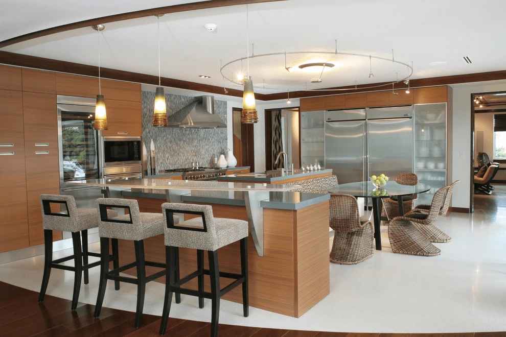 phong-bep-co-quay-bar-5-2-1 Bếp hình chữ U