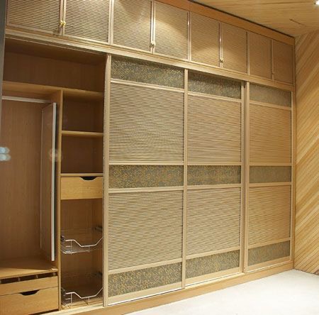 Tủ quần áo ốp tường 10 Tủ ốp tường theo phong cách Nhật Bản