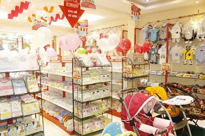 thiết kế shop mẹ và bé nhỏ