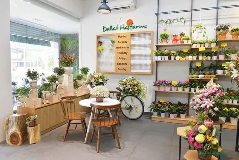 cho-danh-rieng-cho-khach-hang Thiết Kế Shop Hoa Hiện Đại