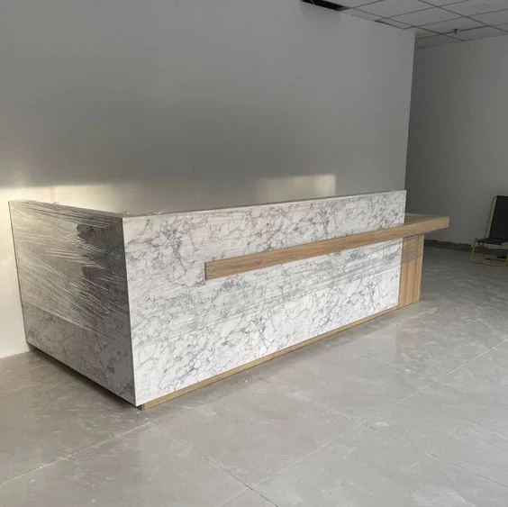 QuẦy LỄ TÂn Ốp ĐÁ 4