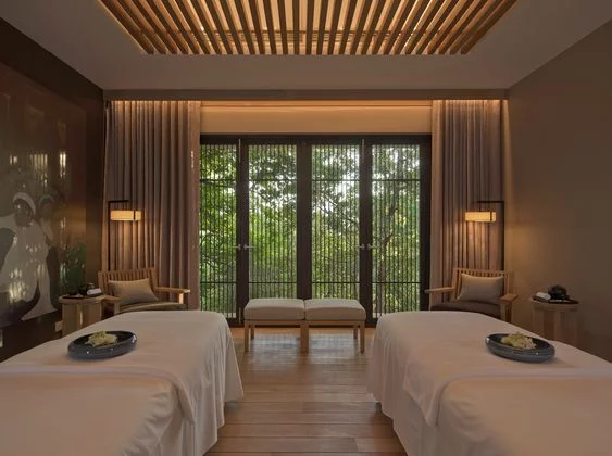 Thiết Kế Quầy Lễ Tân Spa 4