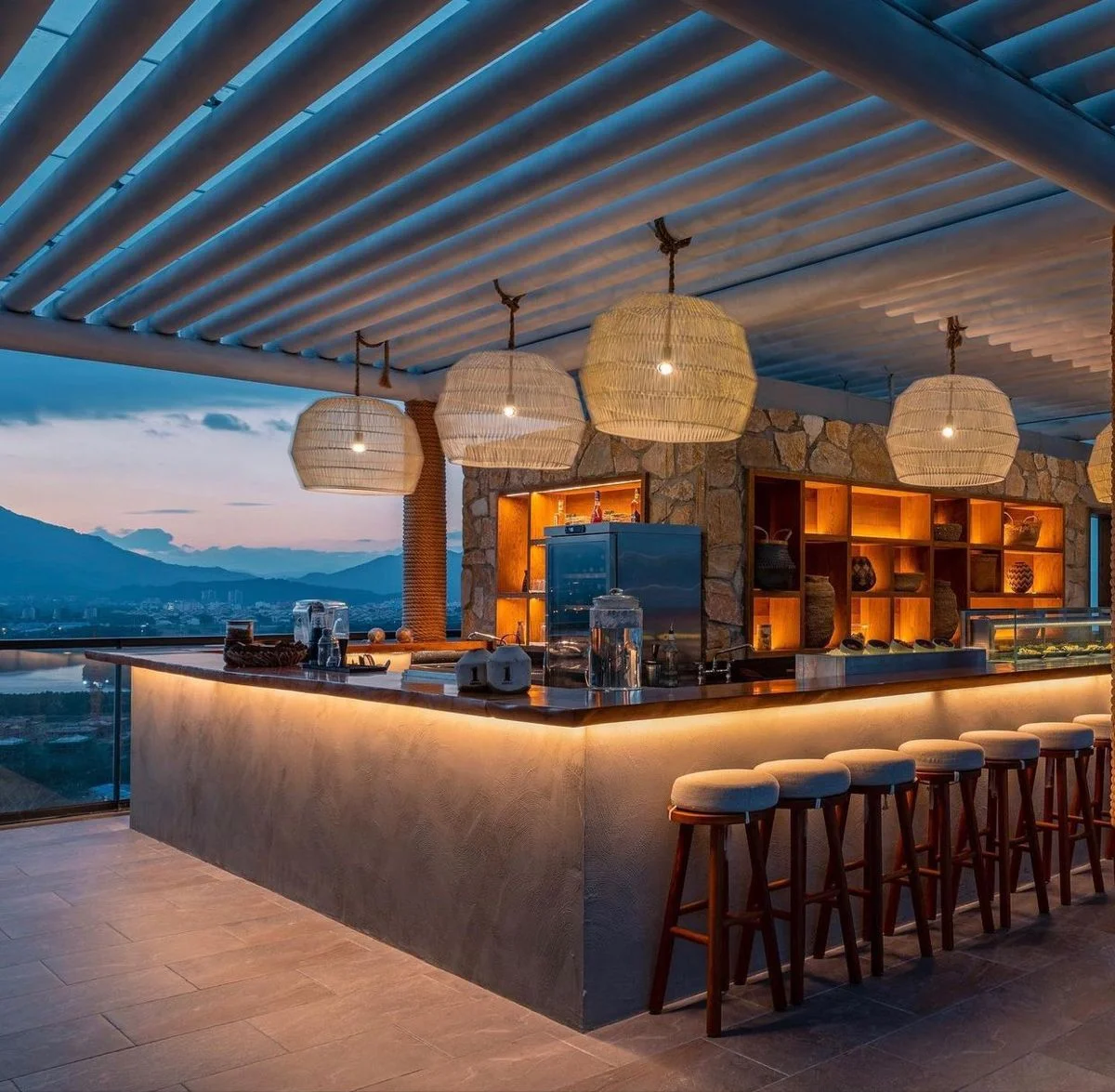 Quay-Bar-Ngoai-Troi-4 Quầy Bar Ngoài Trời