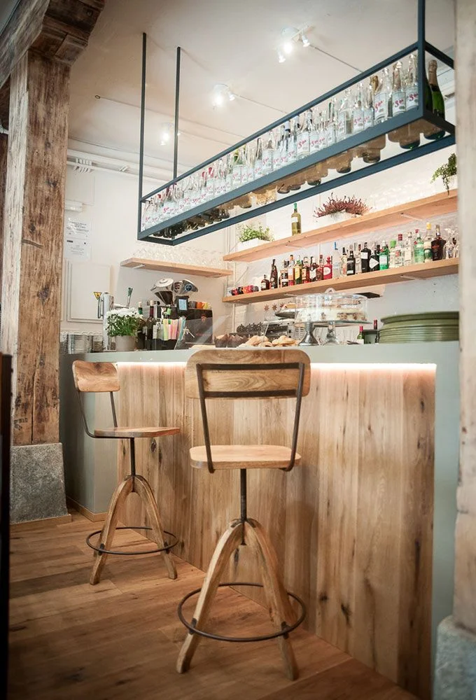 Quầy bar 2 tầng