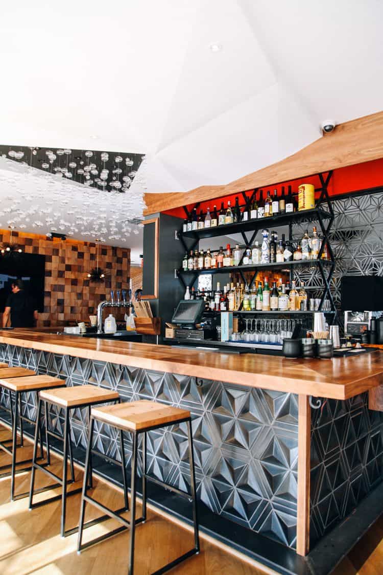 Quầy bar bia nhà hàng 4 Quầy bar bia nhà hàng