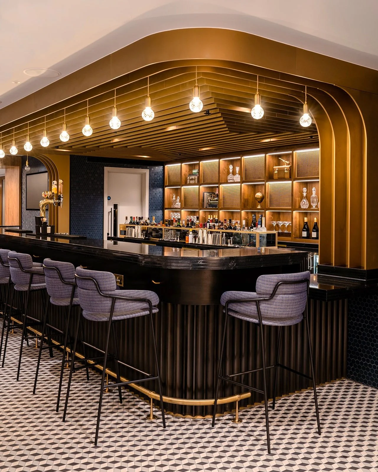 Quầy bar rượu