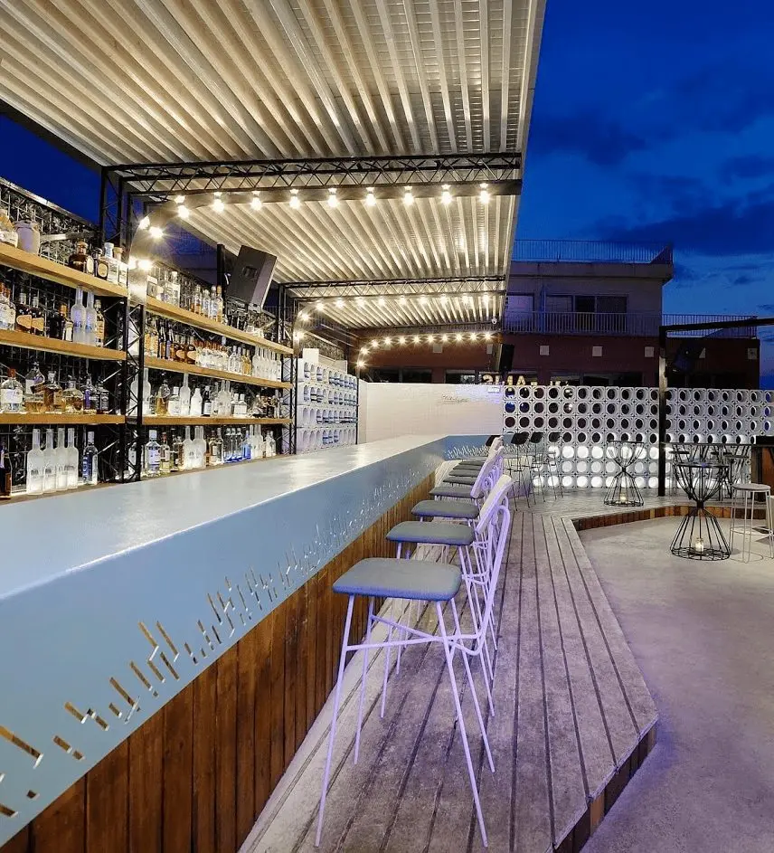 Quầy cafe ngoài trời