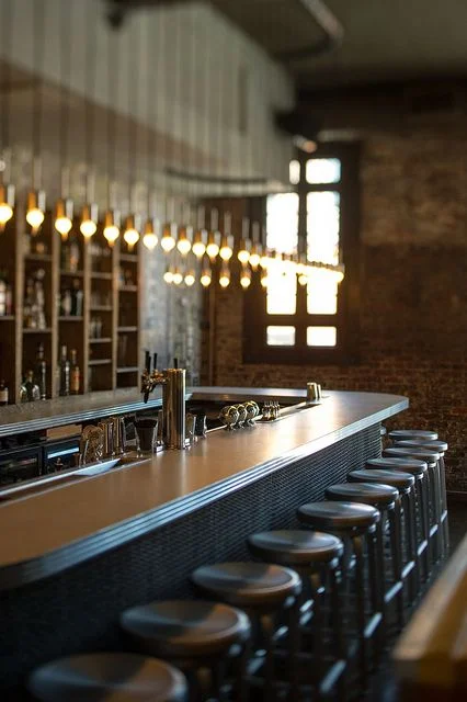 Quay-Bar-Chu-I-1 Quầy Bar Chữ I