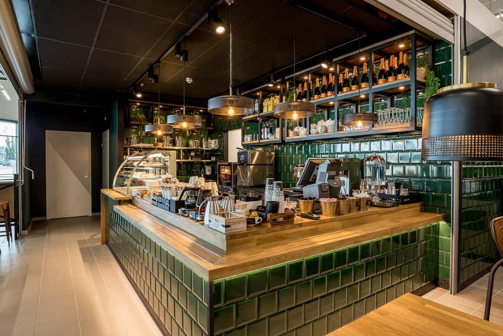 Quầy Bar Chữ L