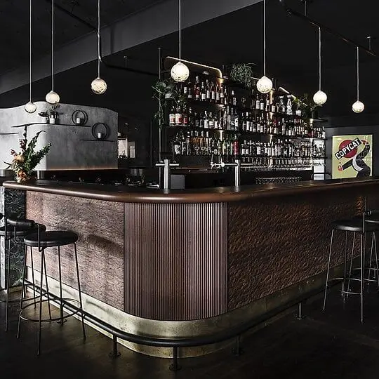 Quầy Bar Chữ U