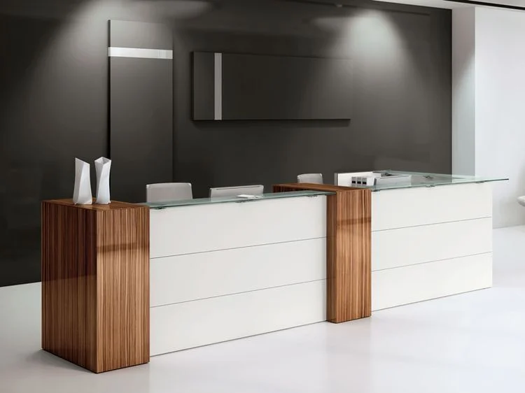 Quay-Le-Tan-Doc-Dao-3 5+ Điều Cần Biết Khi Thiết Kế Quầy Lễ Tân Độc Đáo