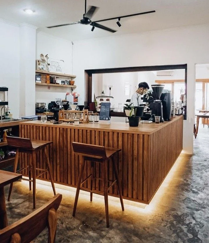 Quay-pha-che-bang-go Quầy Pha Chế Bằng Gỗ