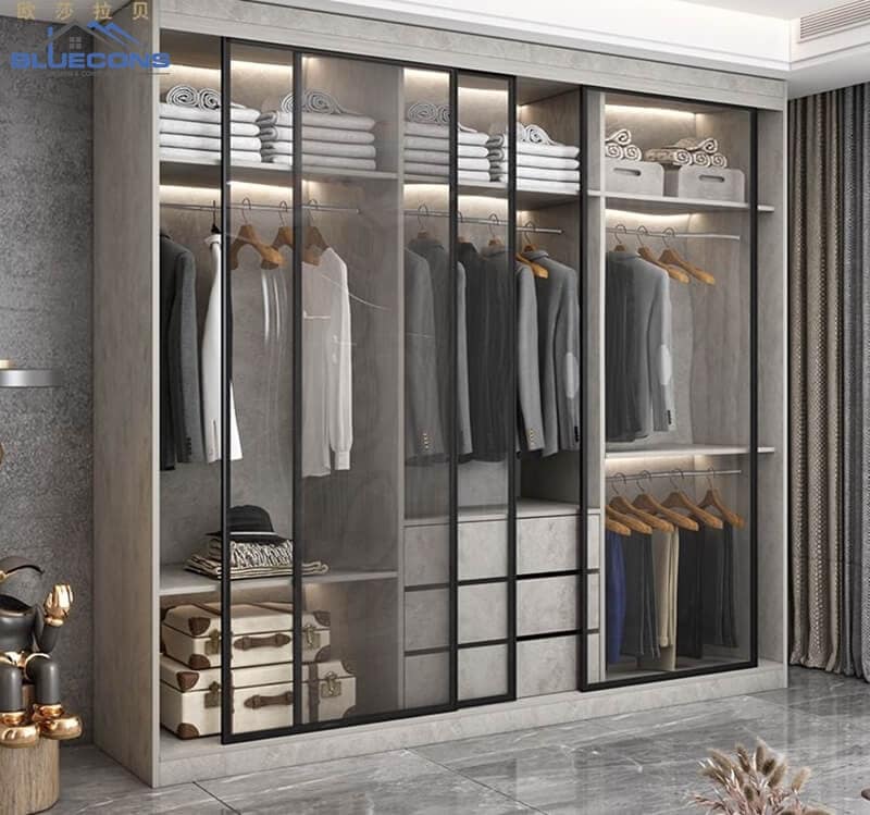 Thiết kế tủ quần áo 5 cánh cánh kính hiện đại