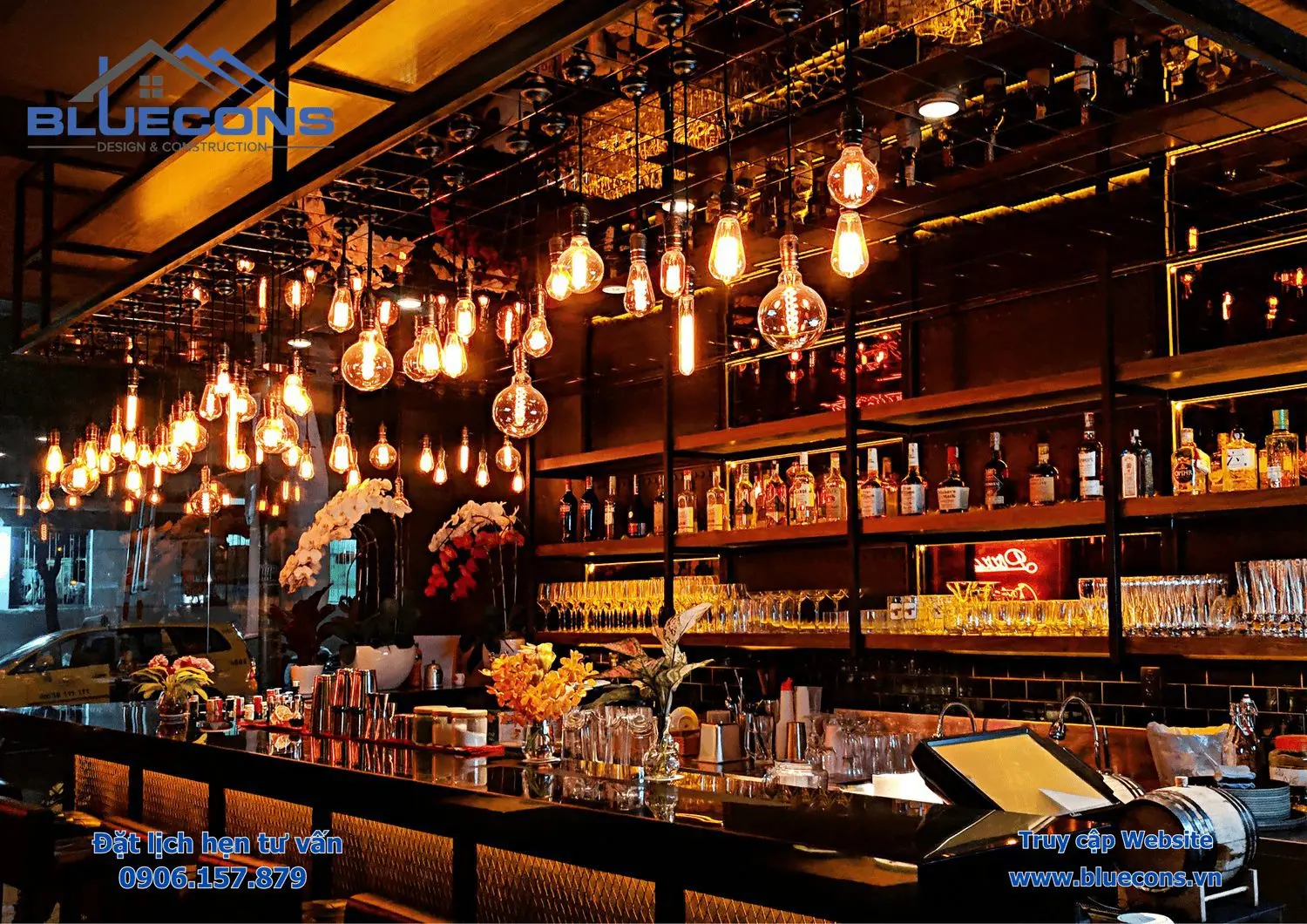 Kệ trưng bày quán bar
