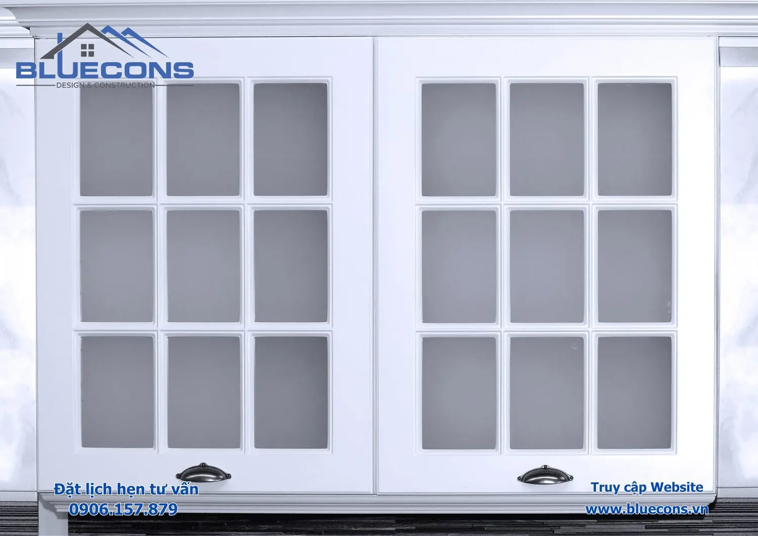 Tủ locker sắt cánh kính