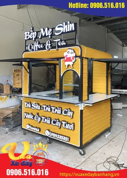 Kiot bán nước ép trái cây