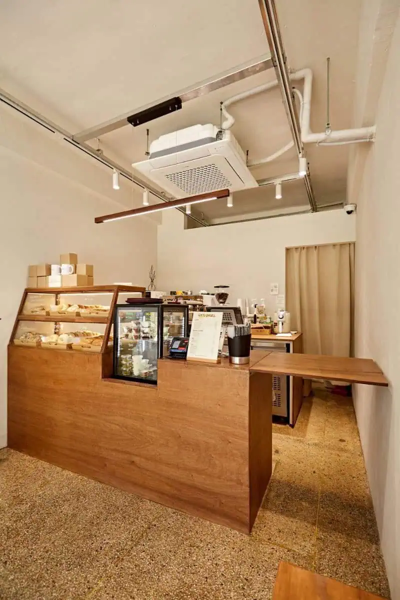 mau-quay-bar-dep-24 Top những mẫu quầy pha chế cà phê đẹp 2024