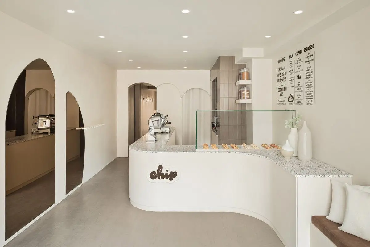 Quầy bar ốp đá nhân tạo solid surface