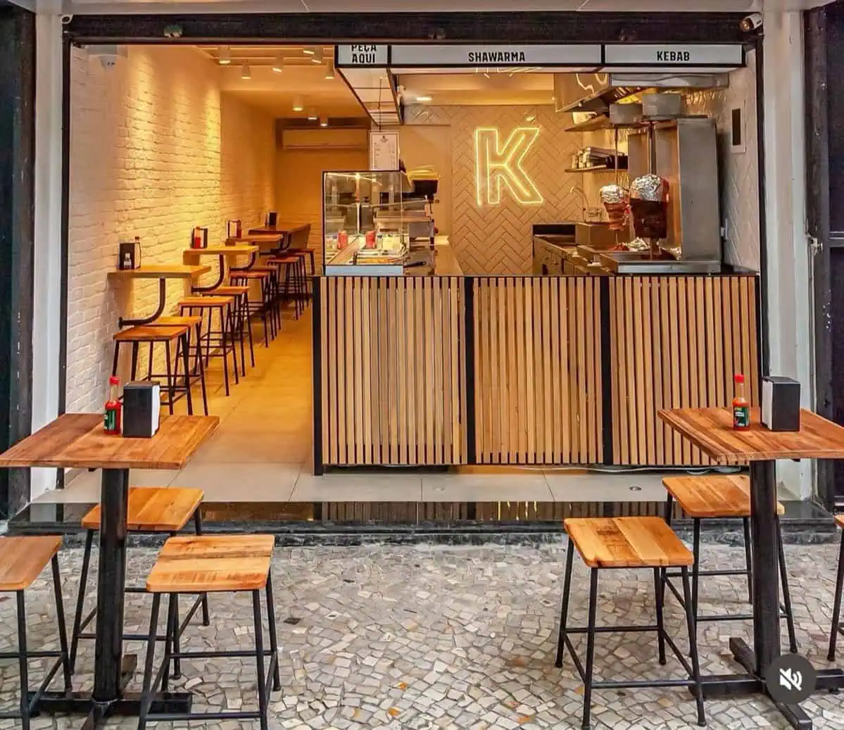 mau-quay-bar-dep-44 Tổng hợp mẫu thiết kế quầy bar phổ biến