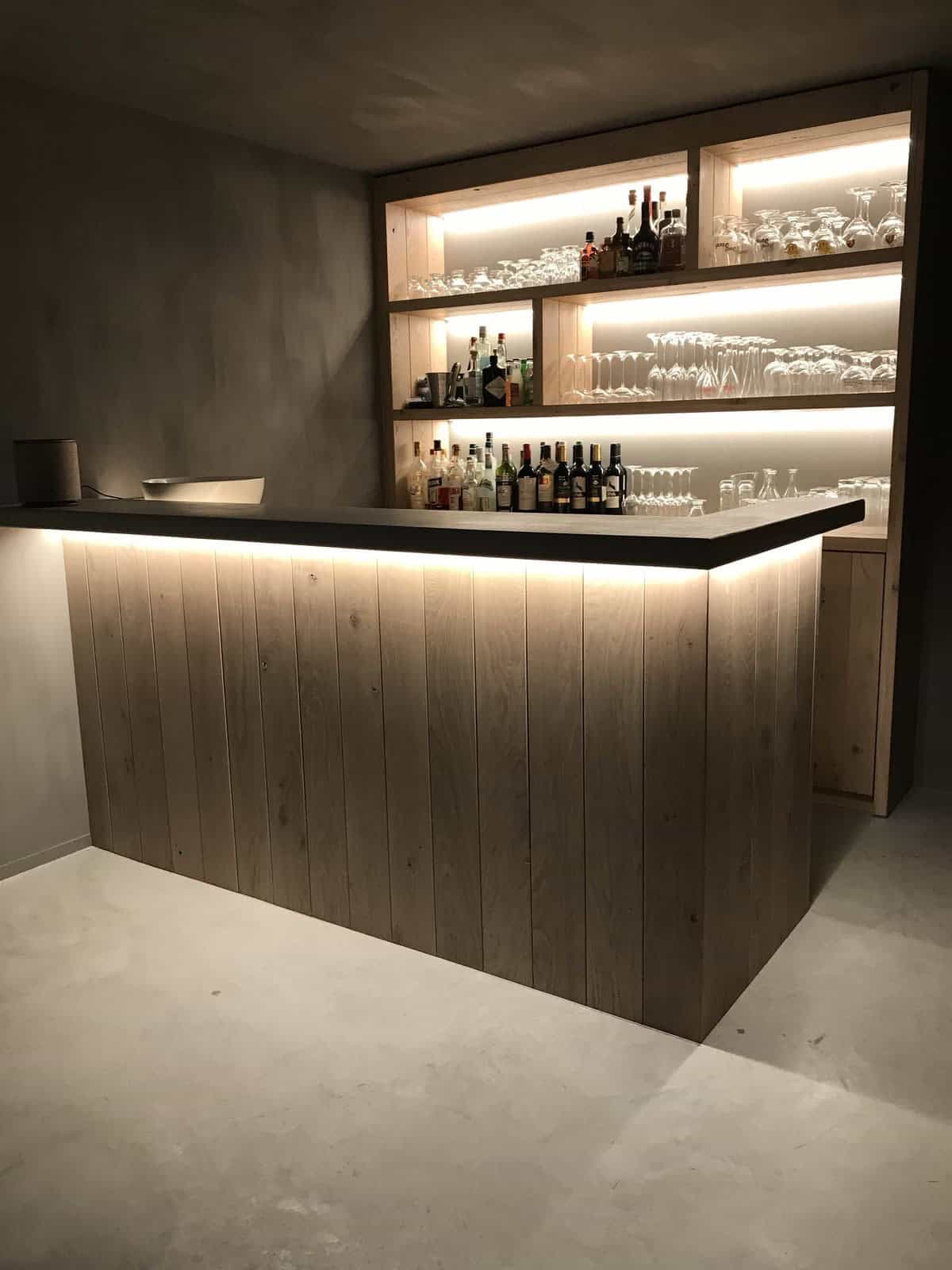 quay bar 28