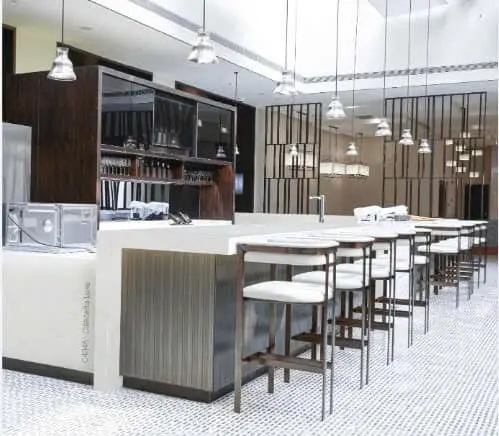 Mẫu quầy bar ốp đá slim cover