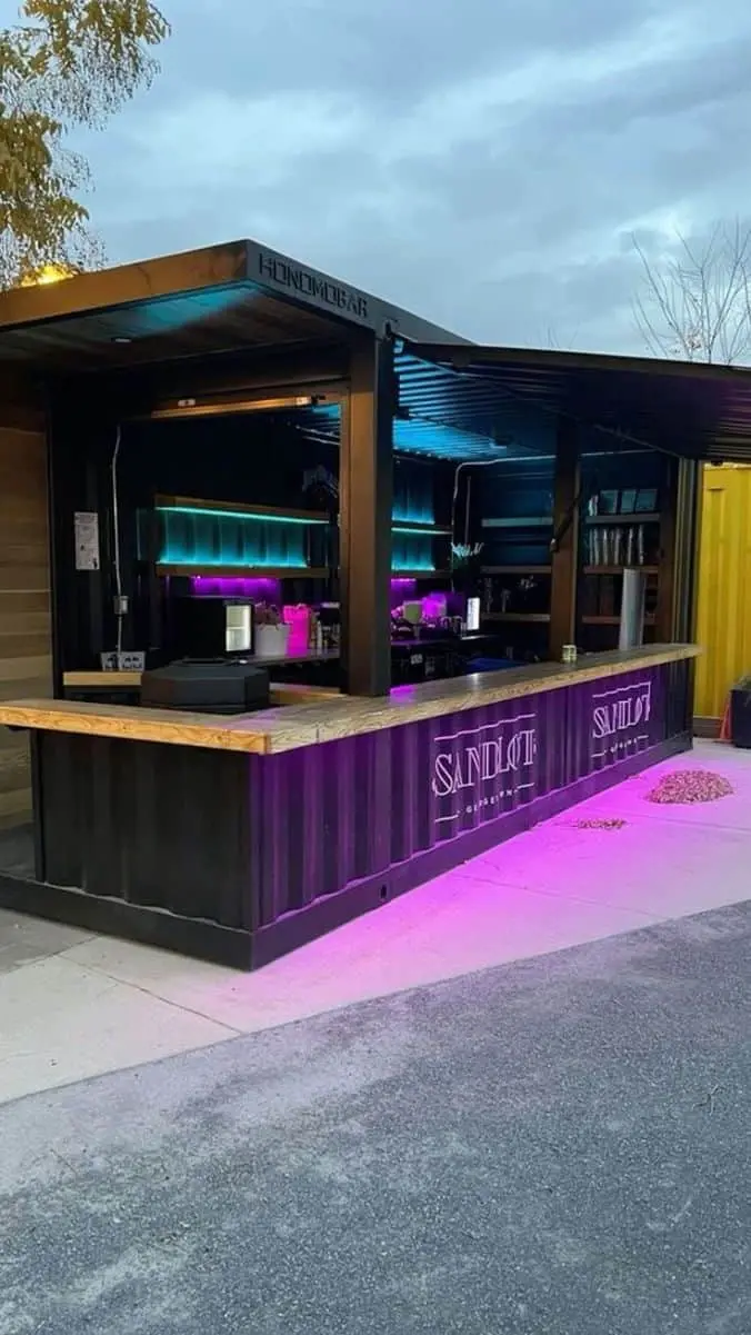 Quầy bar mini ngoài trời
