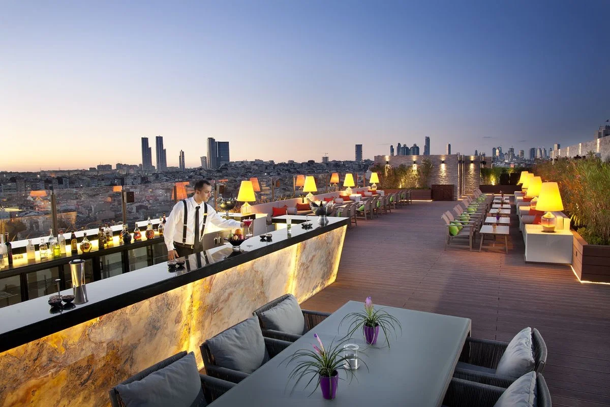 Quầy bar cafe ngoài trời