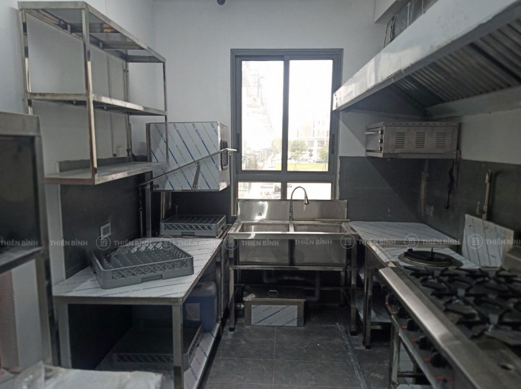quay-bep-quan-an-2-laho-hfCa Quầy bếp quán ăn