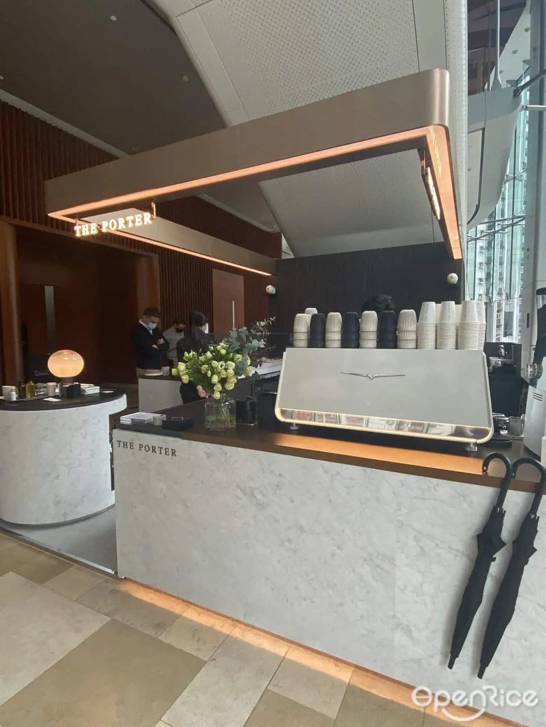 Quầy bar phong cách công nghiệp