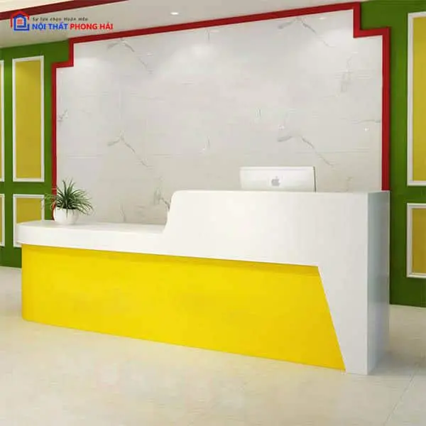 quầy lễ tân 8