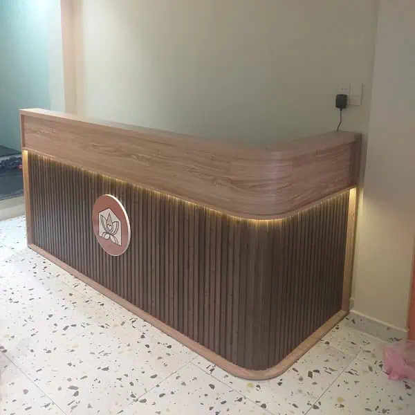 quay-le-tan-cong-laho-5OK7 Quầy lễ tân cong