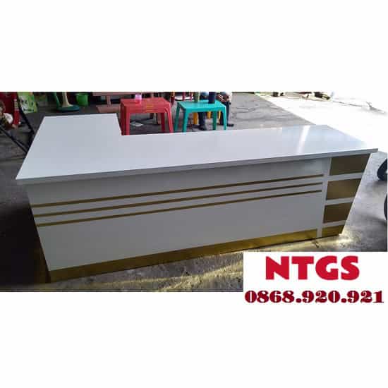 quay-le-tan-trung-tam-tieng-anh-laho-9EtK Quầy lễ tân trung tâm tiếng anh