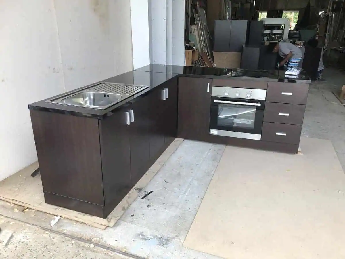 quay-pha-che-mat-da-43 Quầy pha chế cafe mặt đá – sự lựa chọn sang trọng cho không gian quán