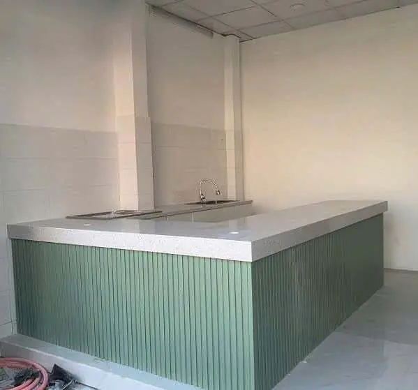 Quầy pha chế mặt đá