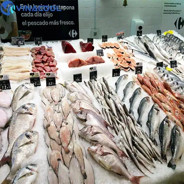 quay-thit-trong-sieu-thi-laho-rCLp Quầy thịt trong siêu thị