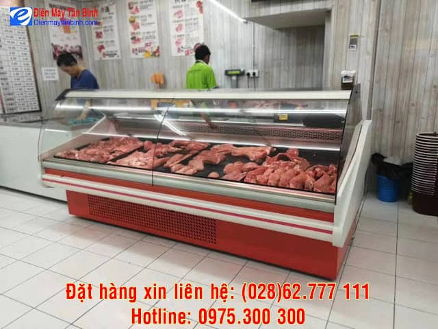 Quầy thịt trong siêu thị