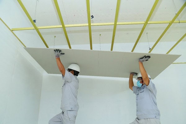 Khoảng cách giữa các thanh xương