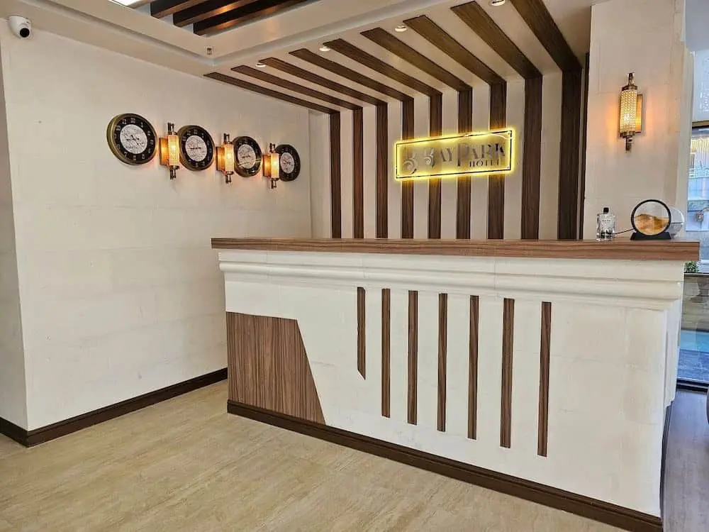 Sản xuất quầy gỗ MDF hoặc HDF
