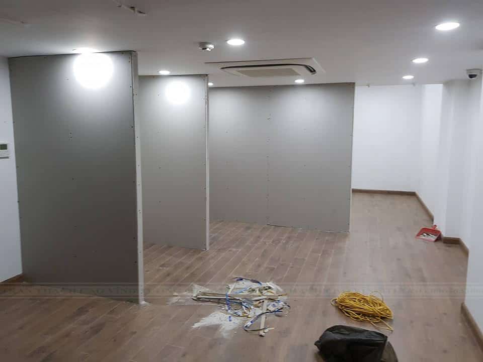 thach-cao-ngan-phong-laho-oXlm Thạch cao ngăn phòng