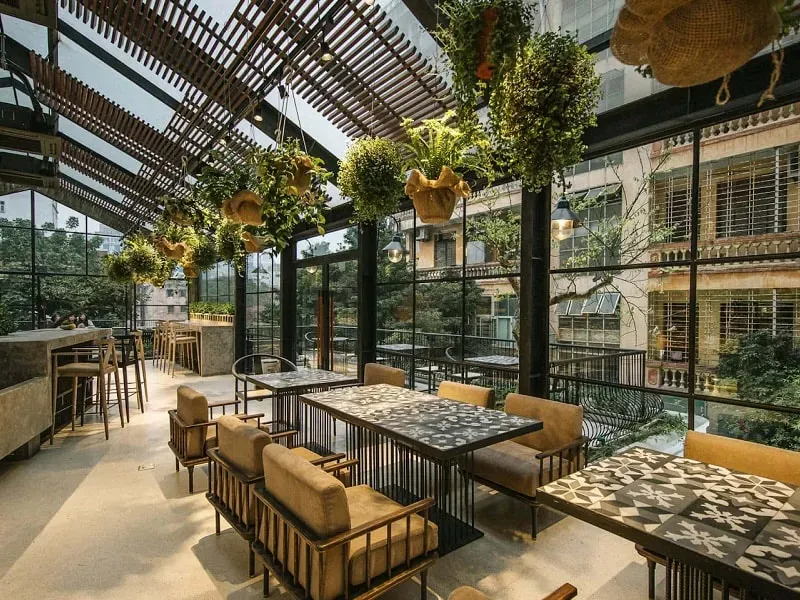 Thi Công Quán Cafe Tiết Kiệm Chi Phí 10 Thiết kế quán cafe bằng kính