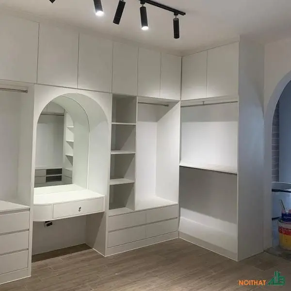 Tủ quần áo âm tường TQA030