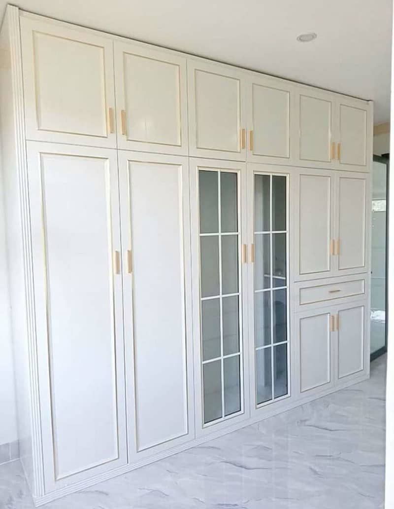 Tủ quần áo kịch trần