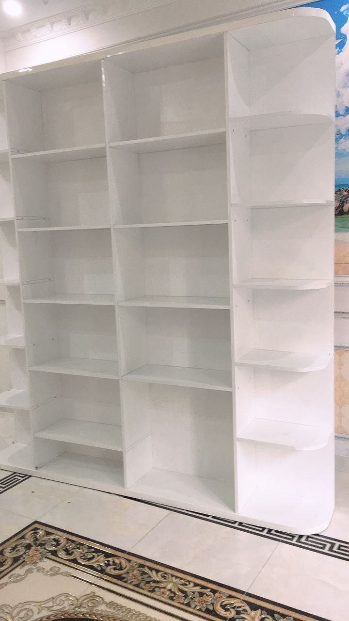 tủ trưng bày giá rẻ TPHCM (2) tủ trưng bày giá rẻ TPHCM (2)