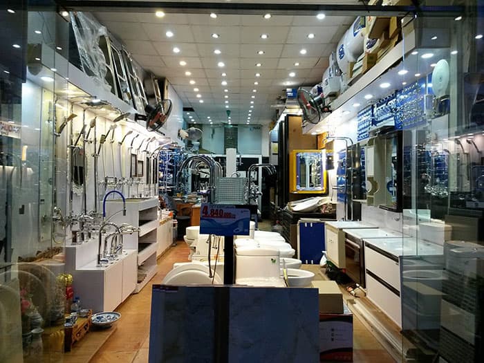 Bảng hiệu cửa hàng