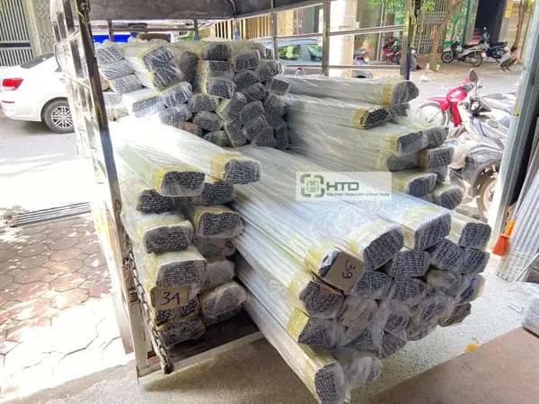 Thiết kế cửa hàng