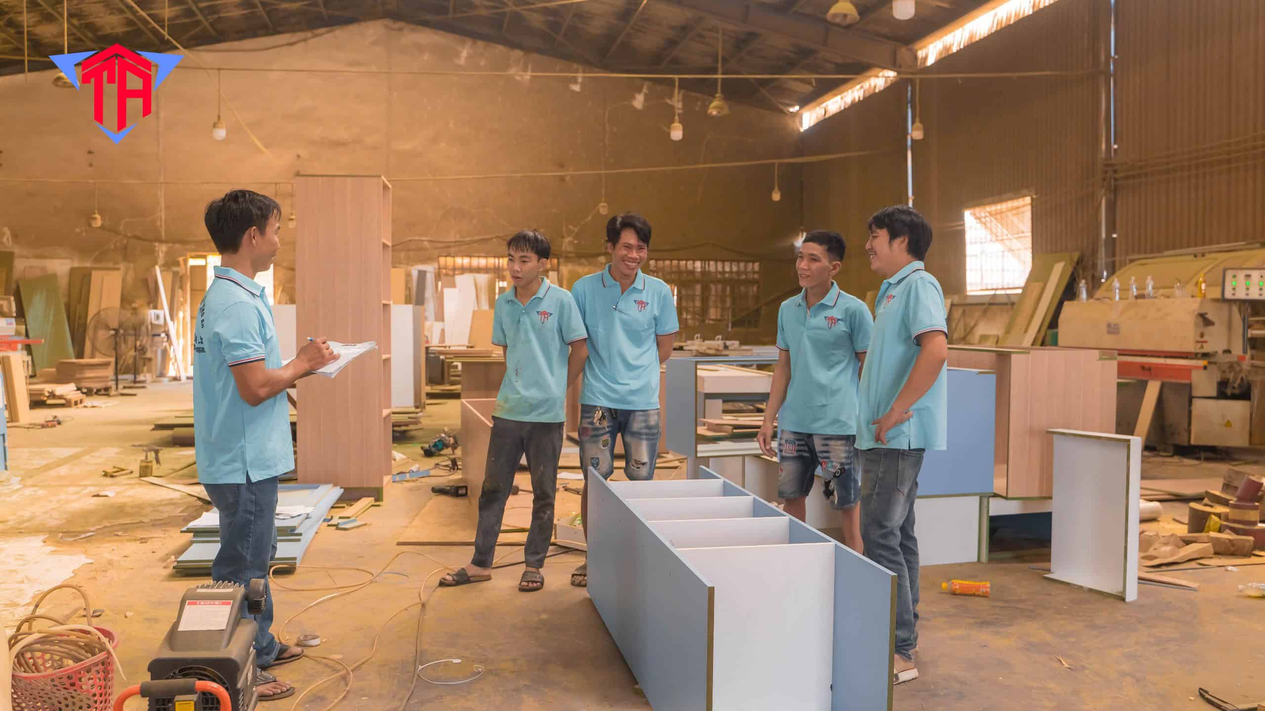 xuong-noi-that-di-an-3-laho-kpt3 Xưởng nội thất dĩ an