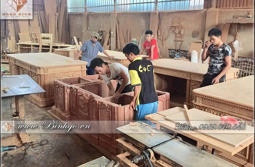 xuong-noi-that-go-tu-nhien-laho-cafN Xưởng nội thất gỗ tự nhiên
